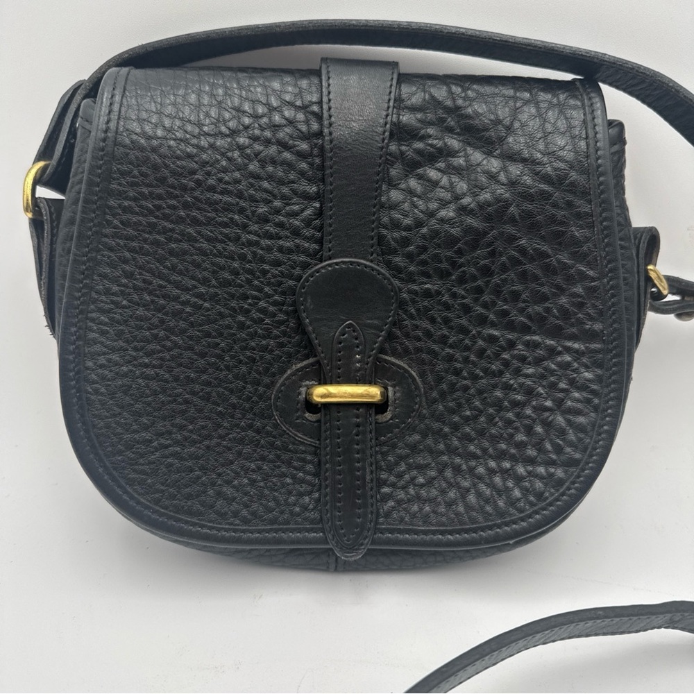 Elegant Black Leather Crossbody Bag